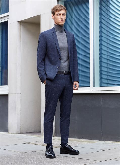 Zara Men Showcases Fall Tailoring