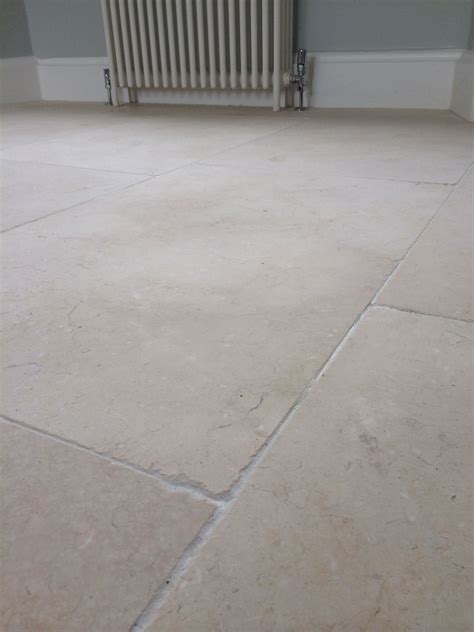 Old White French Limestone Tile Limestone Flooring Flooring Natural
