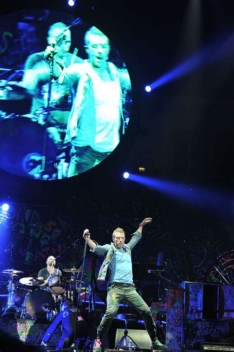 Mylo Xyloto Tour December 9 2011 Coldplay Photo 27765661 Fanpop