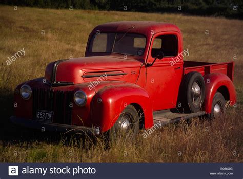 Find the best used pickup trucks near you. Front view of an old American red Ford pick-up truck Stock ...