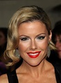 Fubs or Fabs: Kathleen Robertson - Go Fug Yourself: Because Fugly Is ...