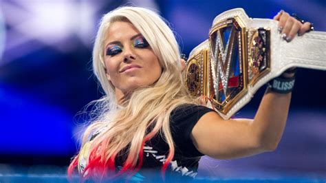 Alexa Bliss Pictures Of Wwes Five Feet Of Fury Goddess