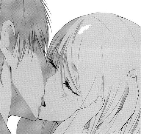 Romantic Anime Couples Kissing Drawing