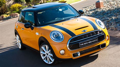 Introducing The New MINI Cooper Hatch | Drive News