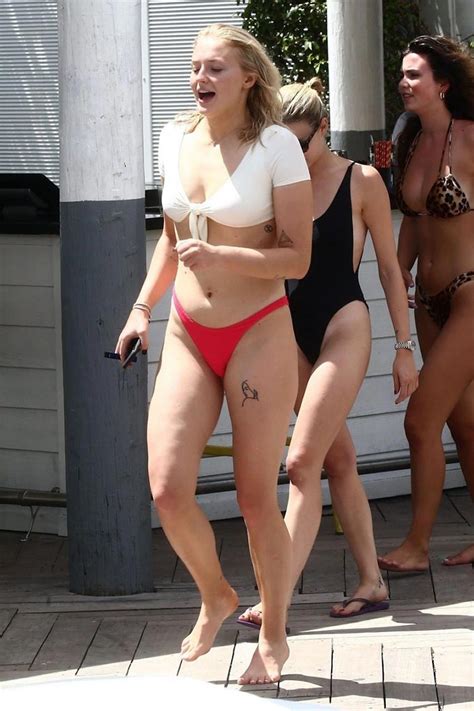 Sophie Turner Bikini Hot Pics — She Has No Ass Scandal