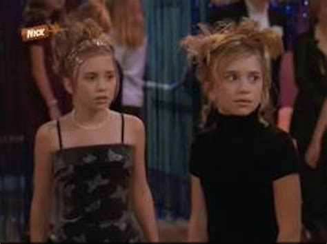 the best mary kate and ashley movie fashion moments that gave us serious teen style envy