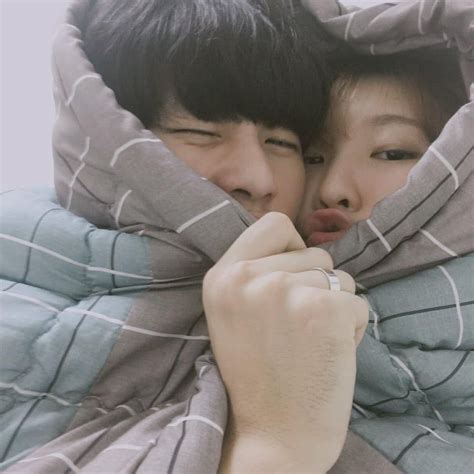 pinterest domino z ulzzang love couple sweet couple love couple cute couple pictures