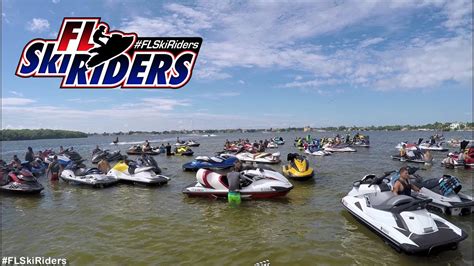 How to start a jet ski that has been sitting. 100+ Jet Skis riding in Tampa Bay - YouTube