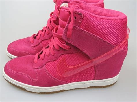 Nike Dunk Sky Hi High Wedge Hot Pink Suede Leather Athletic Shoes Women S 9 5 Womens Athletic