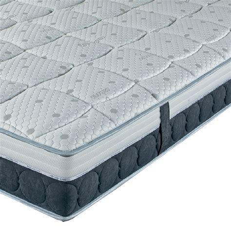 If you're in the market for a double size bed and want to find a mattress made by one of the leading manufacturers and priced affordably, you've come to the right place. Double mattress H 25cm in Quality Memory Made in Italy