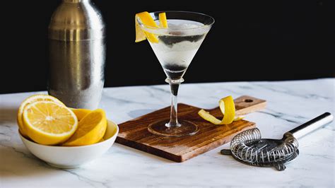 Bond Style Vesper Martini Cocktail Recipe