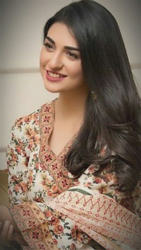 Pin By Nonooz S On Beauty In 2019 Pakistani Actress Pakistani Dramas