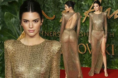 Kendall Jenner Shows She Isn T Fazed By Naked Picture Leak As She Gets