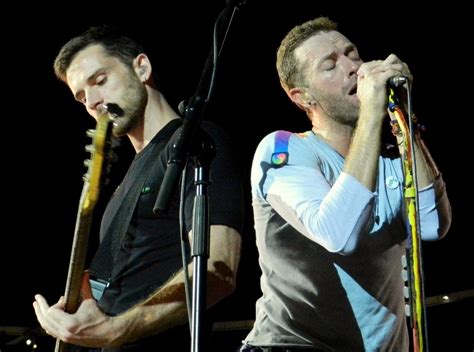 Guy And Chris In The C Stage Coldplay Ahfod Tour Washington Dc 6 August 2017 Chris Martin