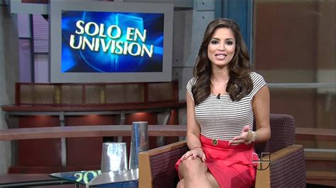 Pamela Silva Conde 20120319 Primer Impacto Hd Striped Top Youtube