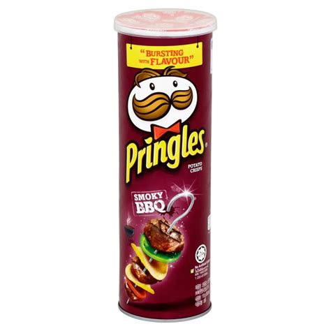 Pringles Smoky Bbq Flavour Potato Crisps 110g