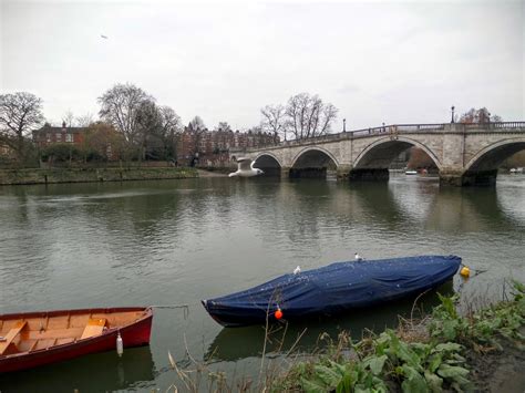 Day 3 Walking Along The Thames At Richmond Love Travelling Blog