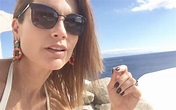 Flávia Alessandra surge linda na Grécia para lançar linha de óculos ...