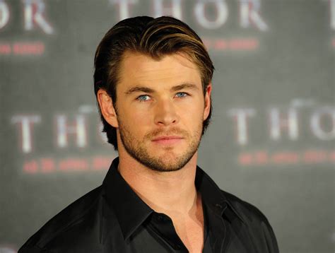 Chris Hemsworth Eyes Hair Hairstyle Background Hd Wallpaper Rare