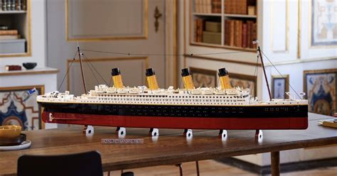 Legos 9090 Piece Titanic Set Is Now The Largest Model Released To