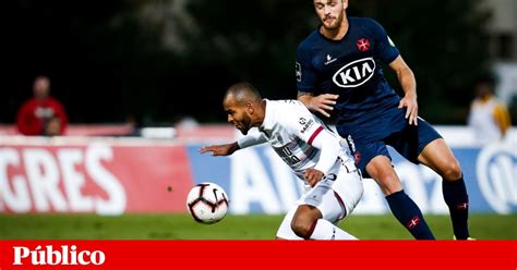 37 593 1 3 petit: Belenenses SAD anuncia retirada provisória da Cruz de ...