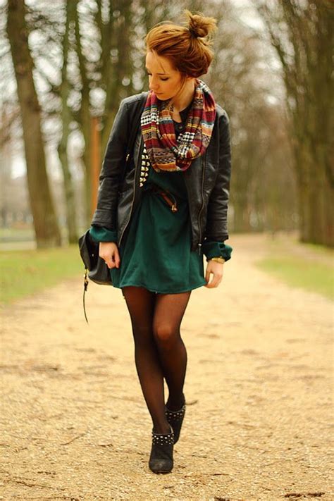 50 Stylish Stockings Outfits For Your Fall Outfit