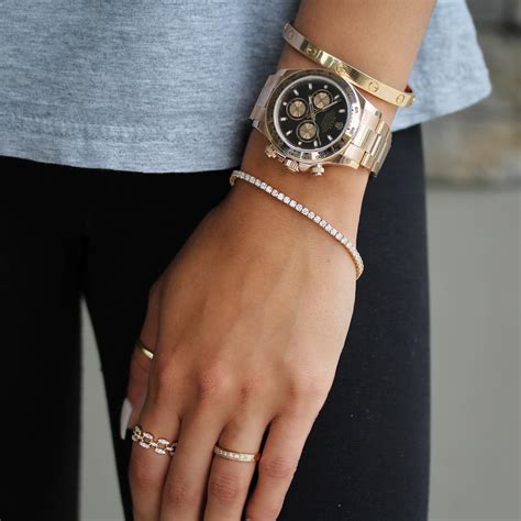 10 Reasons Women Wear Mens Watches And Best Mens Watches For Ladies
