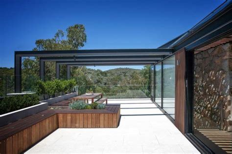 House In Stone Glass And Steel Overlooking The Yarra River Architecture Architecture Design