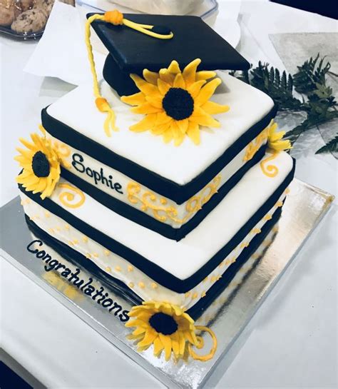 Pink cake box pink cake boxmonkey cakes another monkey topper from pink cake box! 33 Graduation Cake Ideas Your Grad Will Love - Raising ...