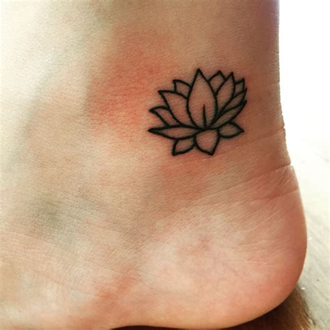 59 Best Lotus Flower Tattoo Ideas To Express Yourself Small Kulturaupice