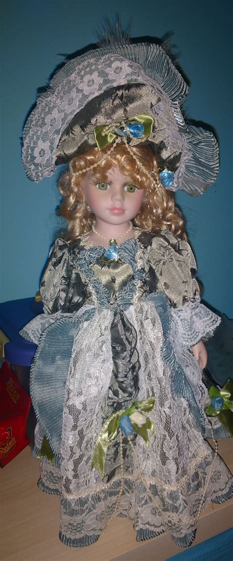 Identifying A Porcelain Doll Thriftyfun