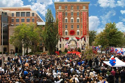 New Scientology Church On Washington Dcs Church Row