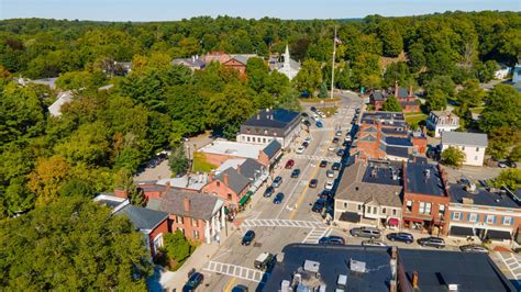 12 Of The Best Small Towns In The Us According To Americans