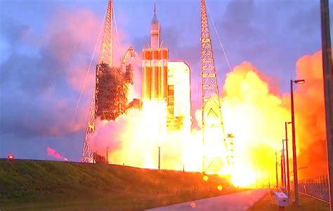 Watch This Incredible Footage Of Nasas Orion Spacecraft Launch Bgr