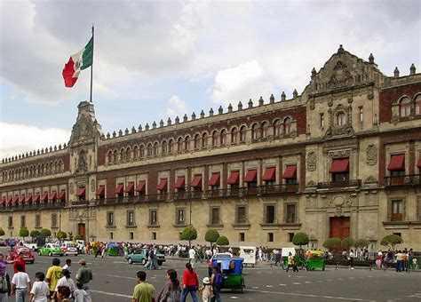 Recorrido A Pie Por La Ciudad De México