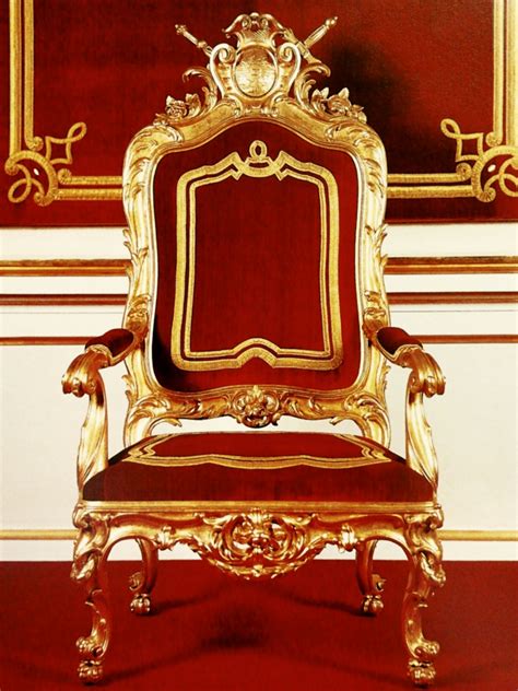 Images For King Throne Chair Chair Photography Throne Chair Chair