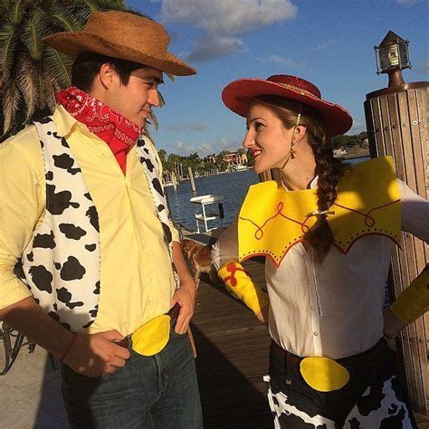 Woody And Jessie Toy Story Costumes Disney Couple Costumes Halloween