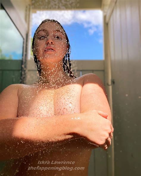 Iskra Lawrence Shows Off Her Naked Body 3 Photos Thefappening