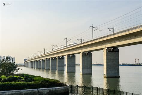 This bridge touches many populated areas, namely danyang, changzhou, wuxi, suzhou, and kunshan, among others. Danyang-Kunshan Grand Bridge（京沪高铁丹阳至昆山特大桥） | This photo ...