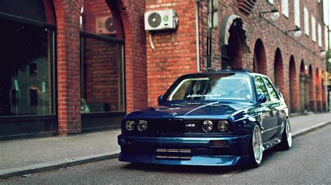 Bmw E36 Wallpapers Top Free Bmw E36 Backgrounds Wallpaperaccess