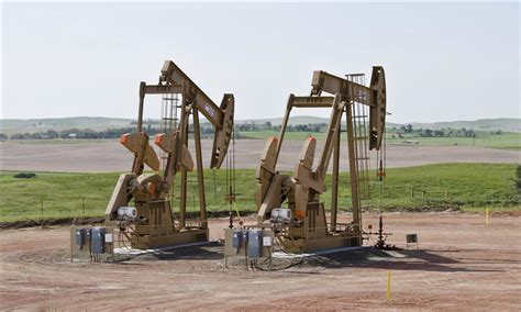 North Dakotas Crude Oil Production Dropped In August Oklahoma Energy