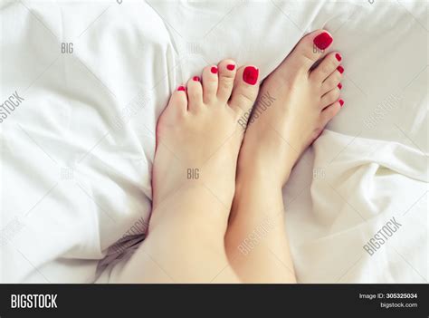 Female Feet Pedicure Image And Photo Free Trial Bigstock