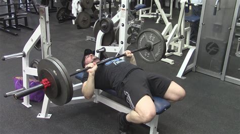 Touching Chest On Bench Press Aaa Ai2