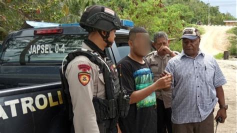 Lagi Asyik Nongkrong Di Pantai Pemuda Ini Diciduk Polisi Gara Gara