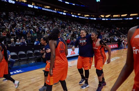 WNBA news: Connecticut Sun complete largest comeback in franchise history