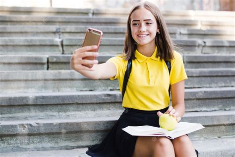 Free Photo Teen Girl Taking Selfies