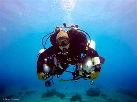 Egyptian Scuba Diver Ahmed Gabr Plunges 1066 Feet To Set World Record