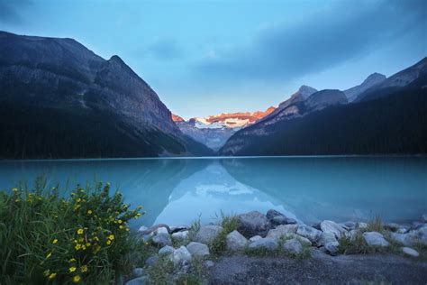 Free Photo Mountains Landscape Lake Louise Canada