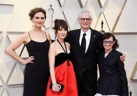 Emily And Zooey Deschanel At Oscars 2019 In Los Angeles 02242019