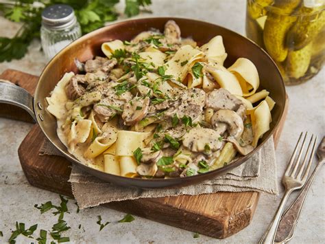 Boeuf Stroganoff klassisch einfach